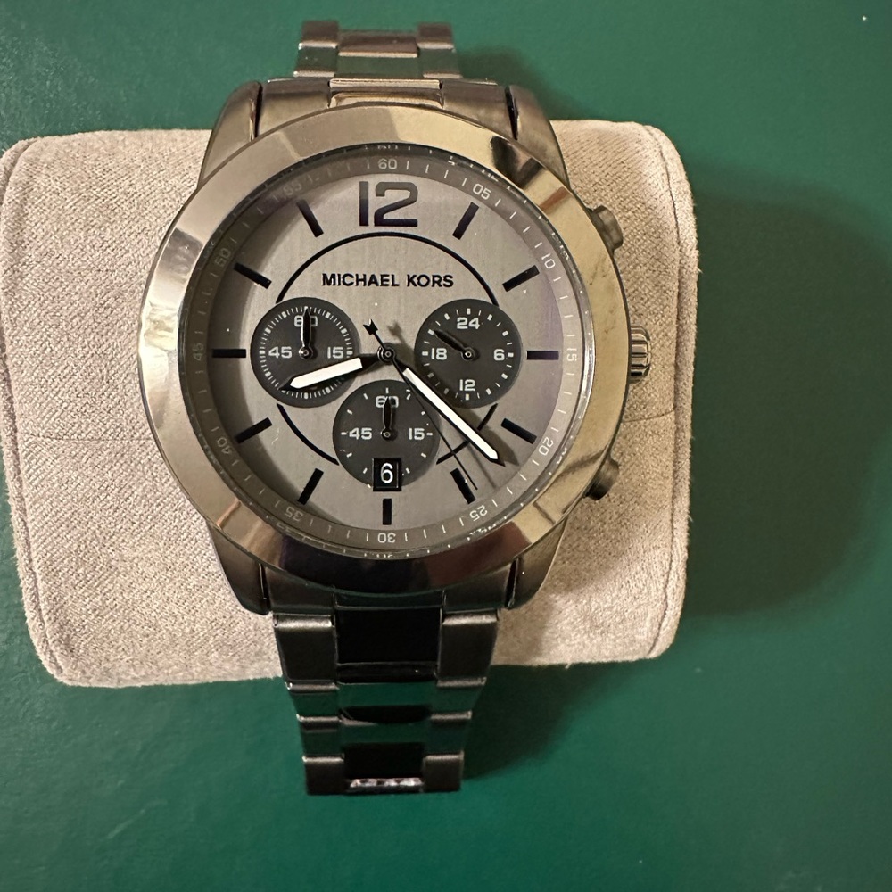 Gunmetal, gray, Michael Kors men’s watch. Brand new never worn..